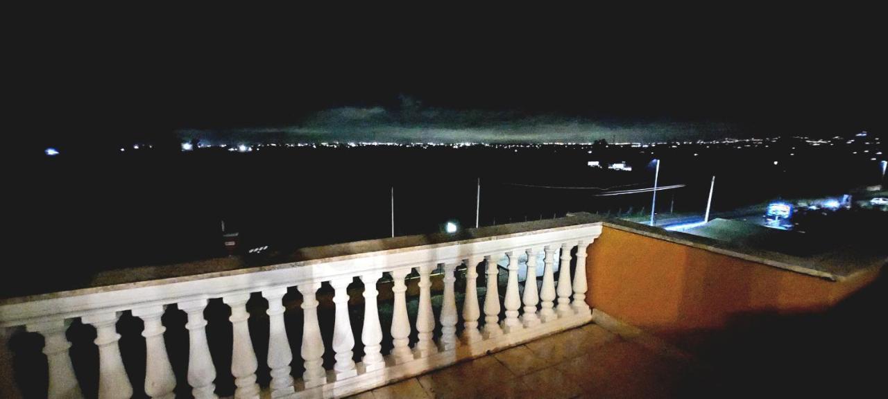 Roxy Alto Belvedere Cogna Bagian luar foto